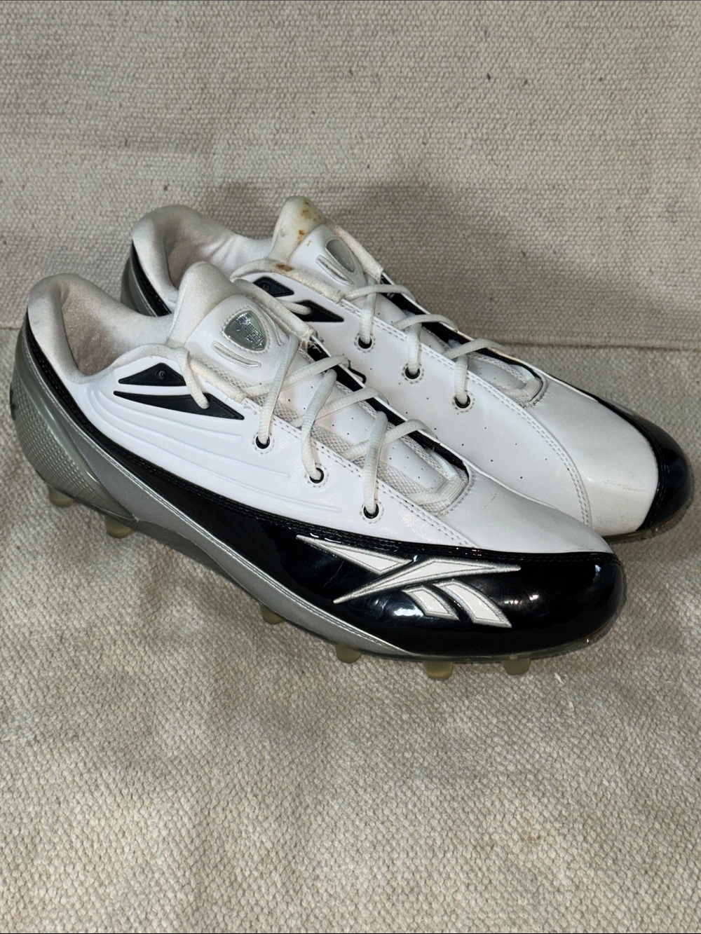 Size 15 Men’s Football Cleats - Reebok - eur 50 - 33 cms -uk 14